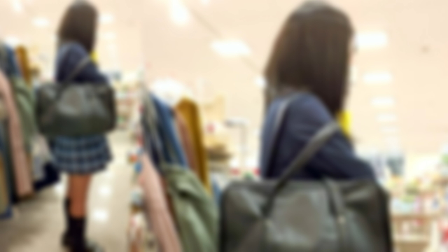 HONEYsPOT 制服女子のパンチラ１０ nlp110.mp4 YvXK30WwLPaQLXW73EN
