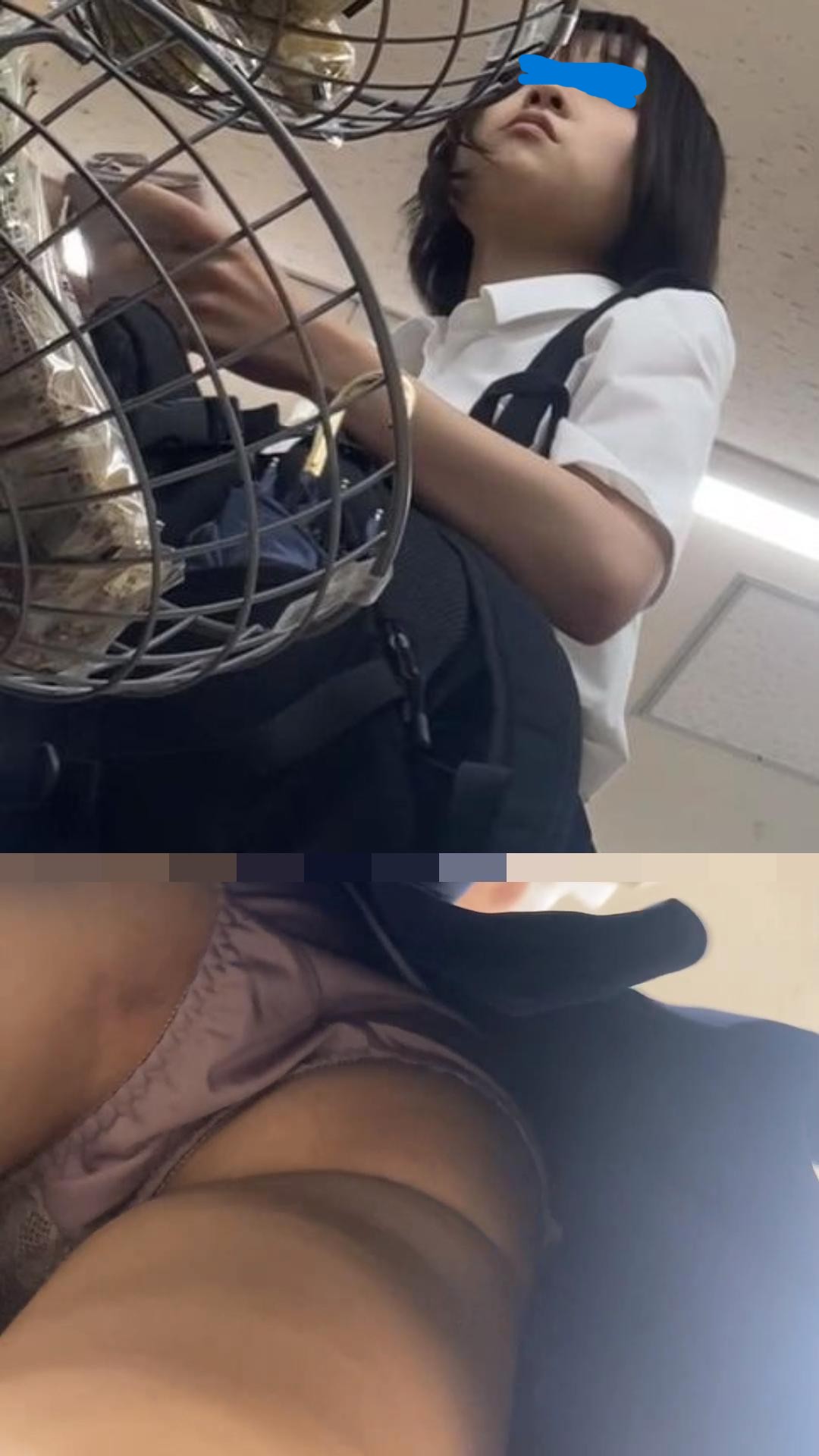 制服女子の逆さ