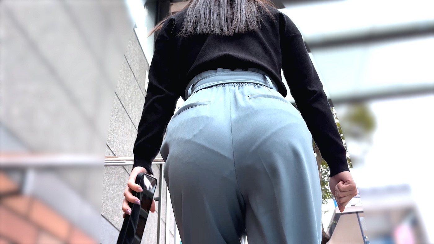 HONEYsPOT PPV 【４K・高画質】#66 スケスケバックレースPエロ尻OLさんとベージュパンツデカ尻OLさんの階段歩行 sr-66.mp4
